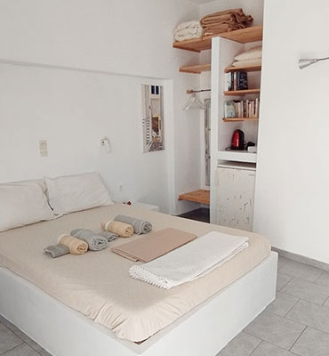 Double room with double bed