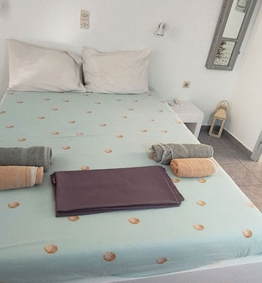 Double room with double bed