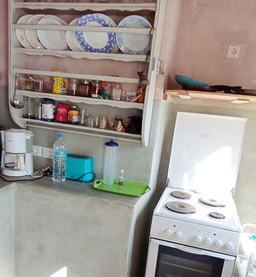 Communal kitchen at Antonis rooms